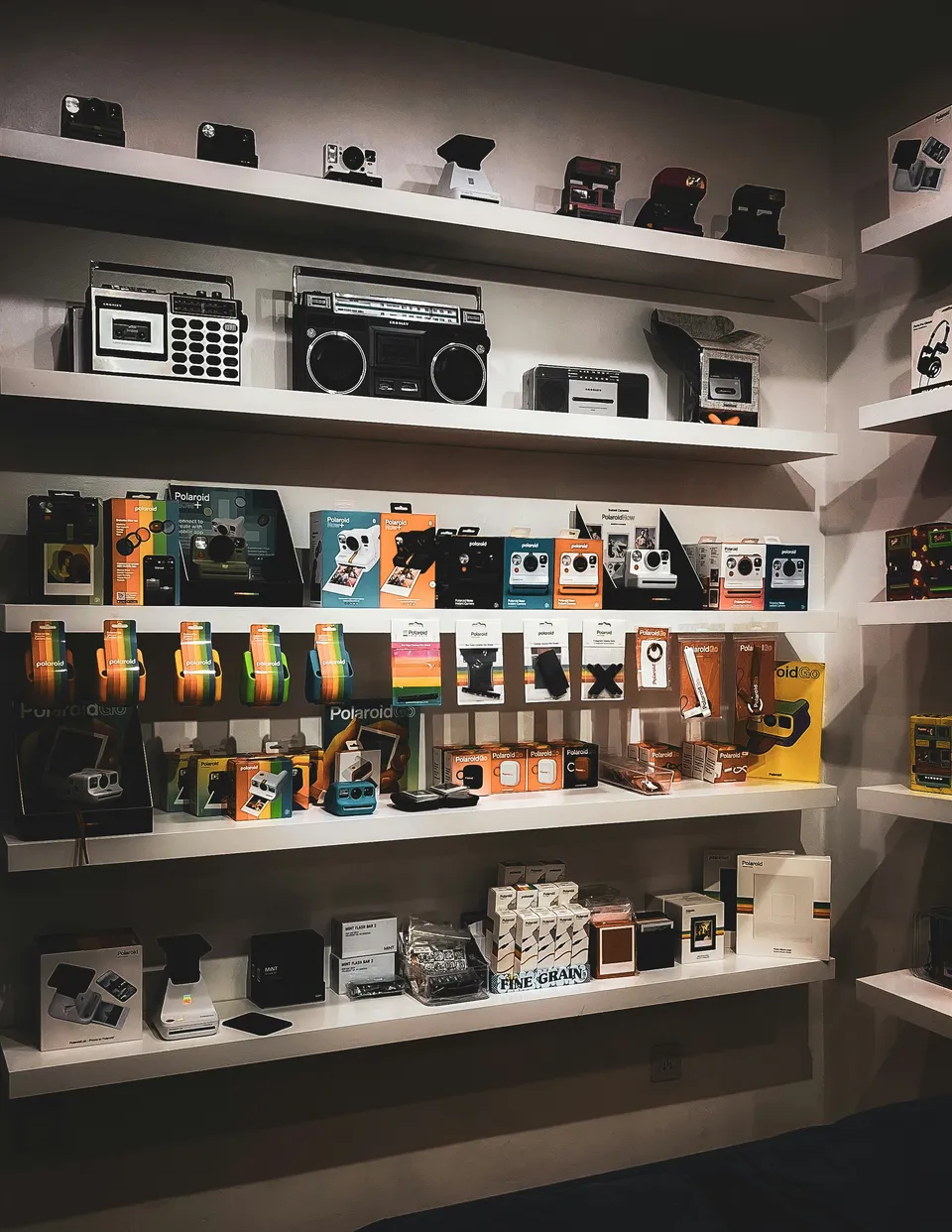 Rising trend chart with product examples from TikTok and Amazon
